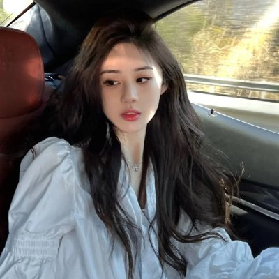 女魔
